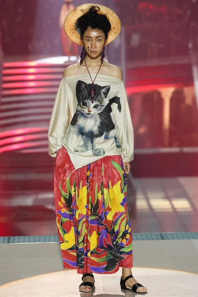Look 24